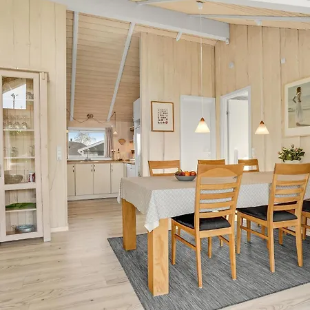 Hébergement de vacances Stunning In With Sauna Assens