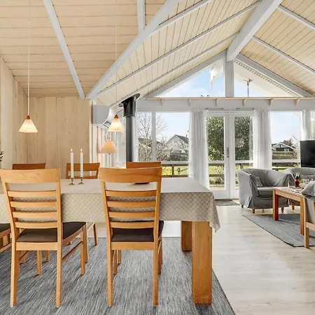 Stunning In With Sauna Hébergement de vacances Assens
